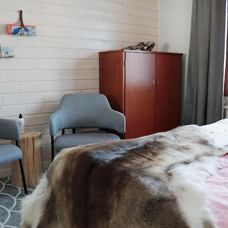 Taloyllaes, Huonemajoitus Hotel Äkäslompolo Kültér fotó
