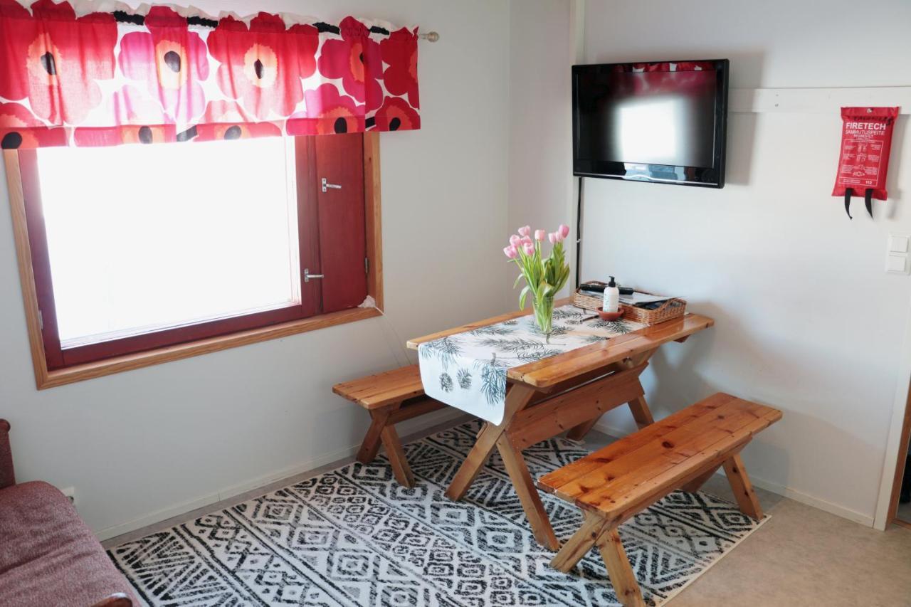 Taloyllaes, Huonemajoitus Hotel Äkäslompolo Kültér fotó